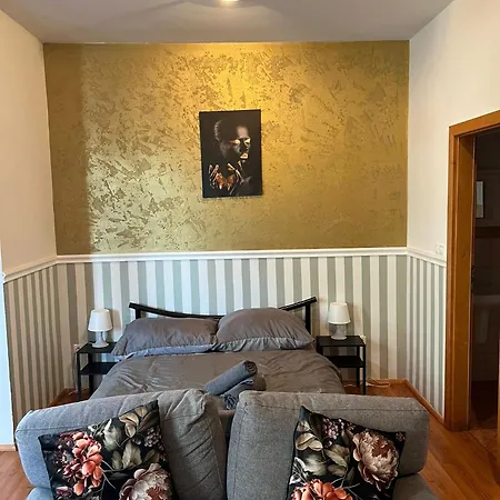 Апартаменты Butique In The Center Братислава